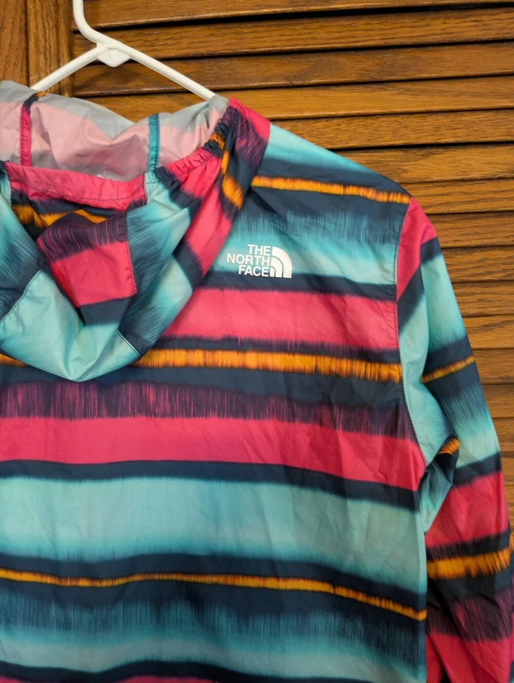 The North Face Youth Colorful Striped Windbreaker Raincoat Size Large 14 16